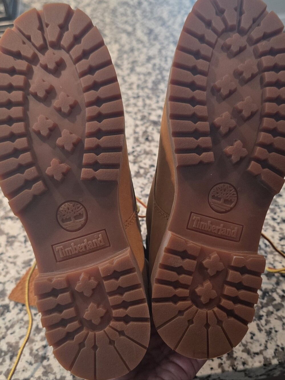 Womens Timberlands - Picture 6 of 8